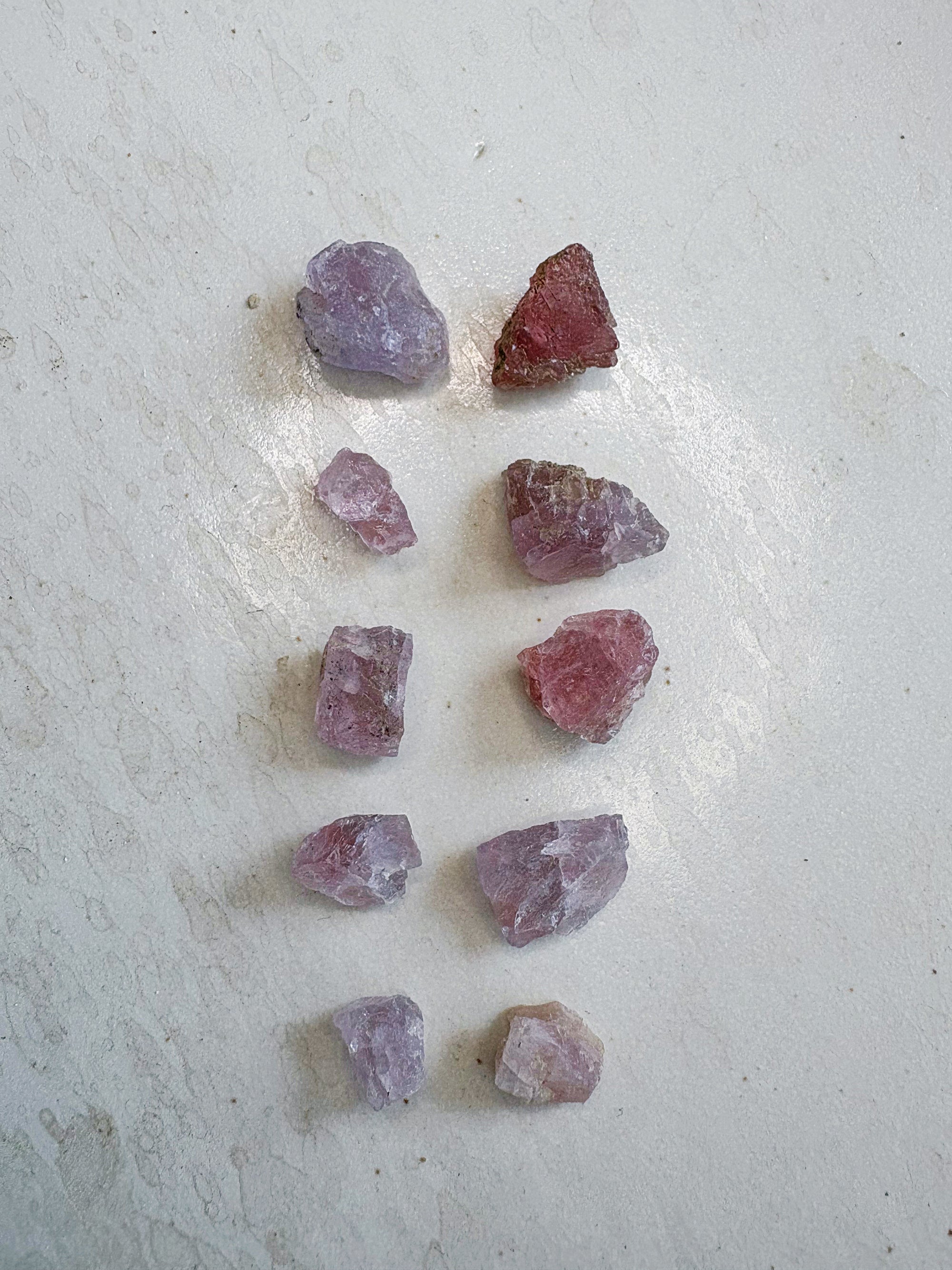 MINI lot par 10 : Fluorite rose 1 - origine FRANCE