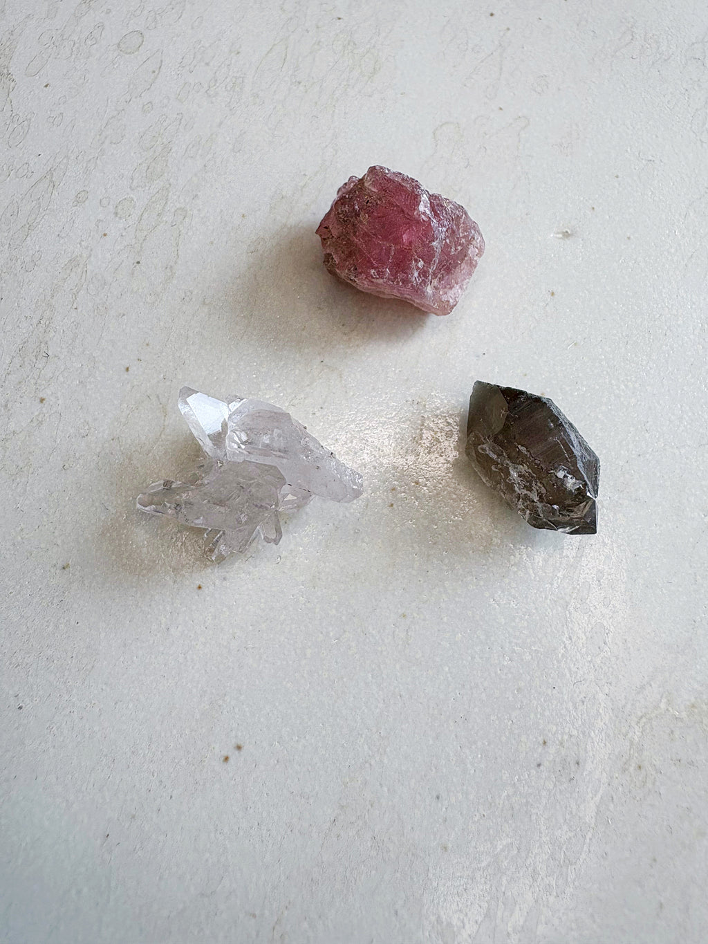 Mini trio 7 - Cristal de roche / Quartz fumé / Fluorite rose - origine FRANCE