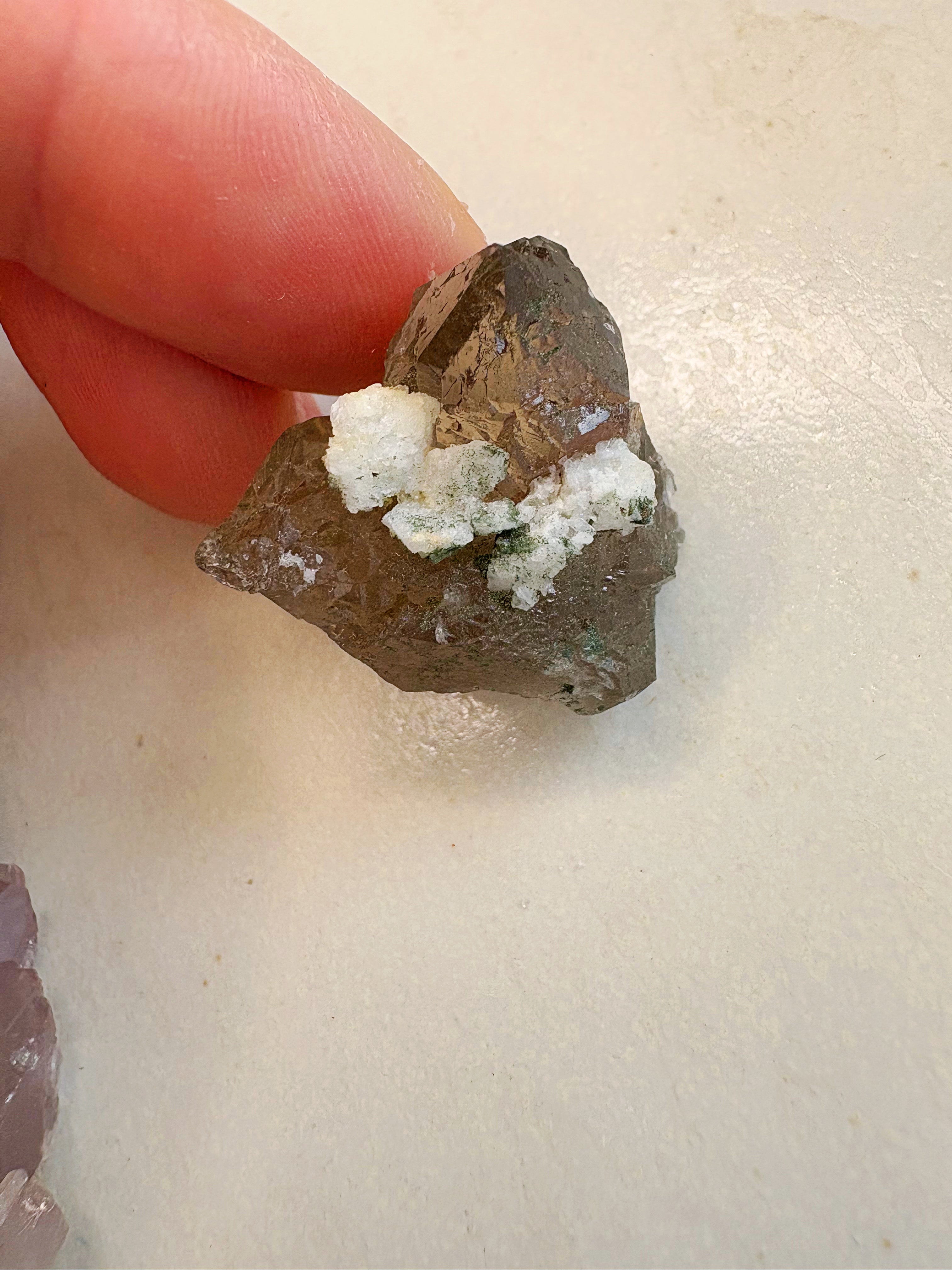 MINI : Quartz fumé 4 - origine FRANCE