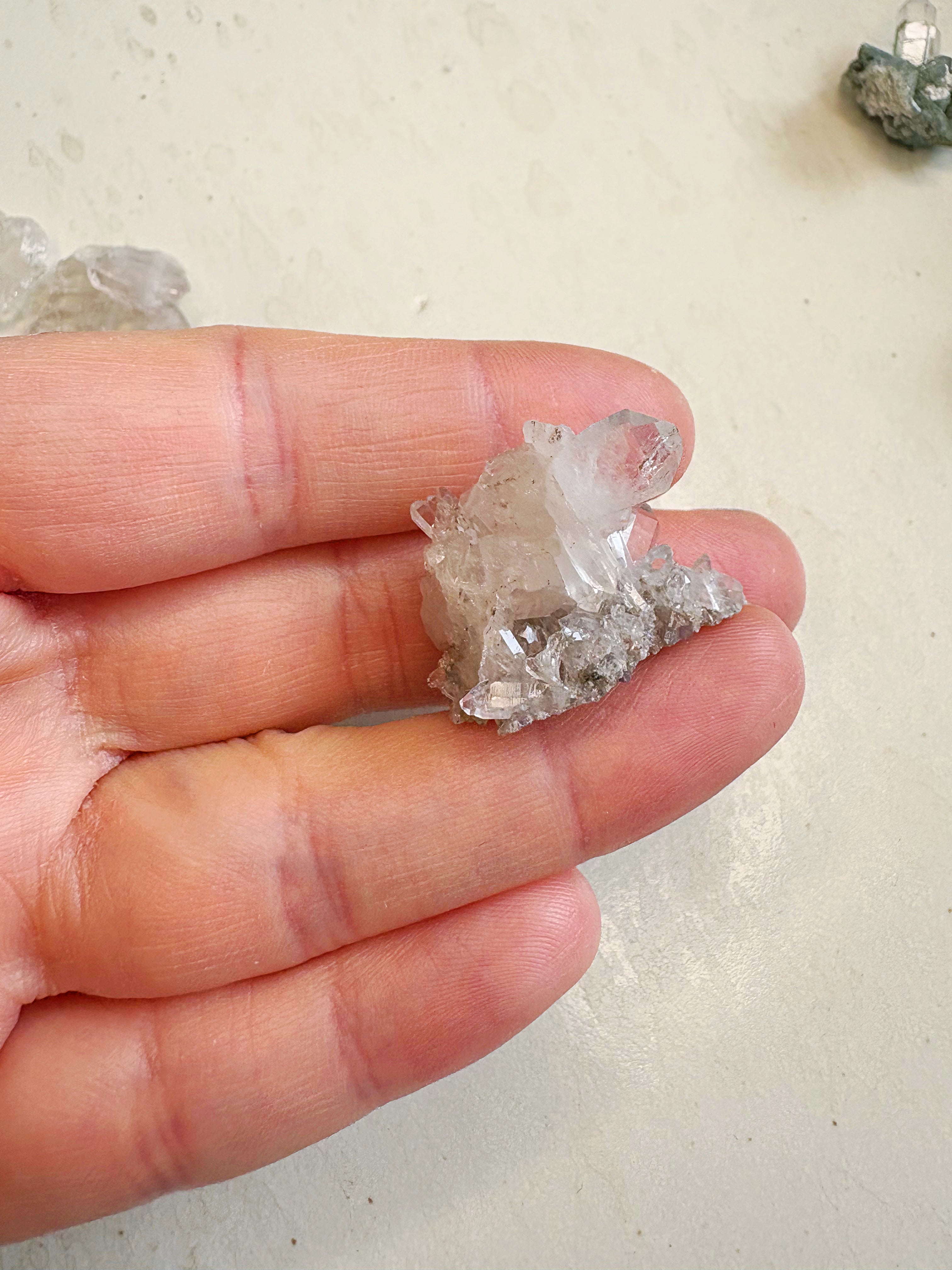 MINI à l’unité : Cristal de roche 9 - origine FRANCE