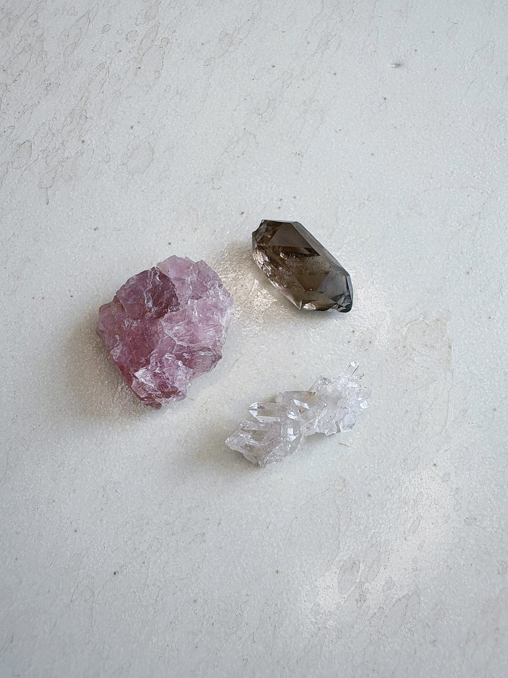Mini trio 4 - Cristal de roche / Quartz fumé / Fluorite rose - origine FRANCE